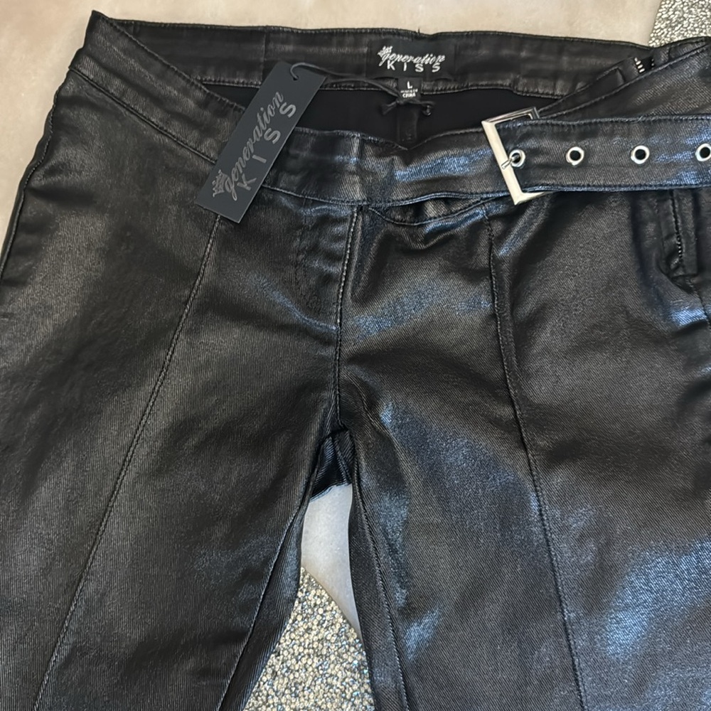 Dollskill gen kiss jeans nwt lg - Picture 3 of 12